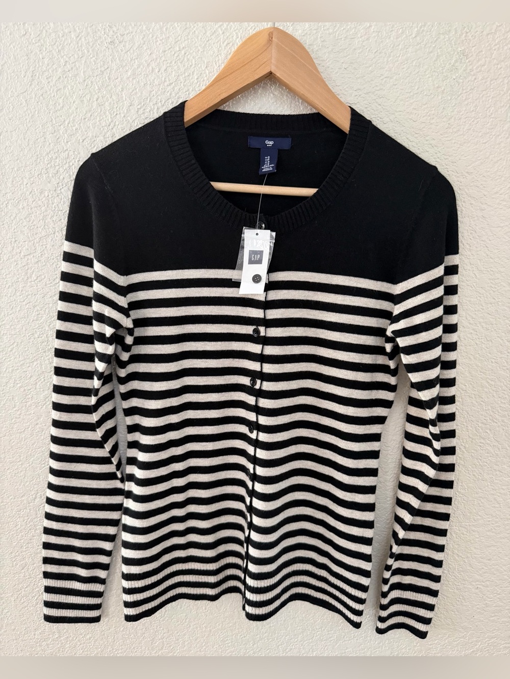 GAP Women’s Size Small Button Up Cardigan Sweater Black & Oat Stripe 2016 Era